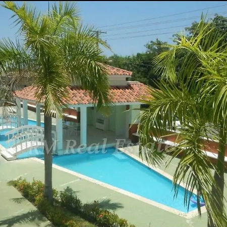Villa Chalet Con Piscina Aparthotel